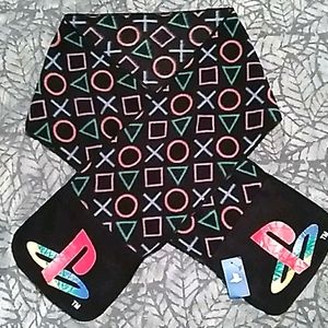 Playstation scarf
